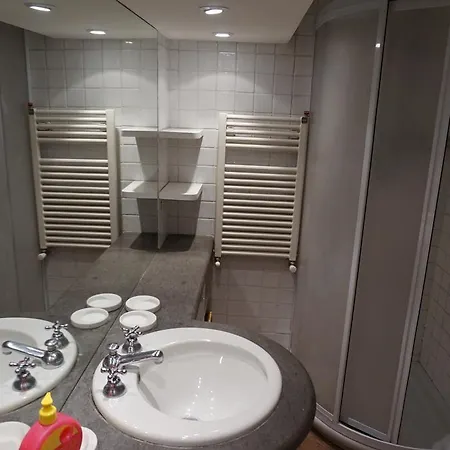 Flatinrome Trastevere 9 * Rzym