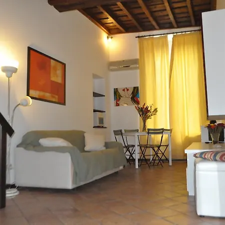 Flatinrome Trastevere 9