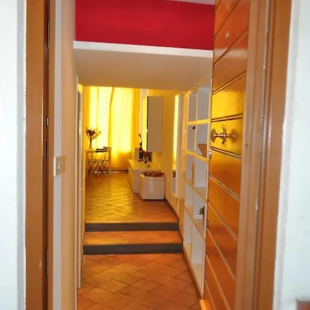 Flatinrome Trastevere 9 Рим